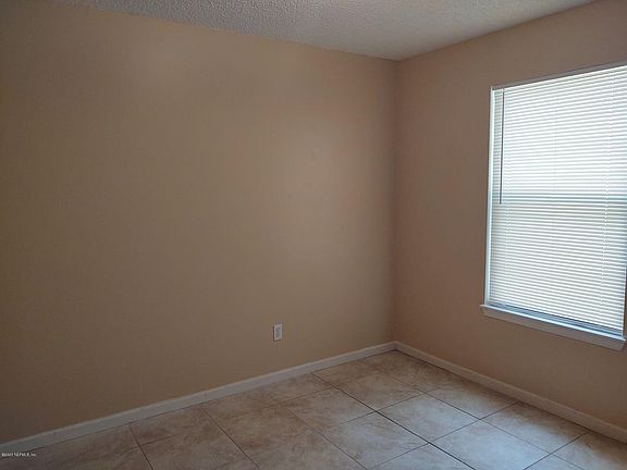 4th image of 5205 Glen Alan Ct S