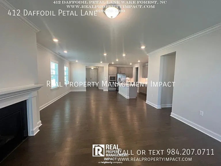 412 Daffodil Petal Ln — Photo 26