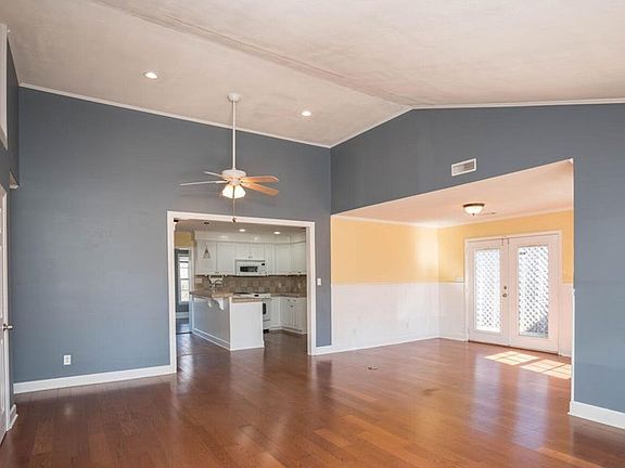 4th image of 4710 Bluewater St SE