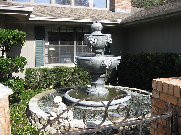 Courtyard fountain.