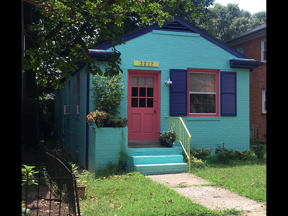 1st image of 3227 Park Ave