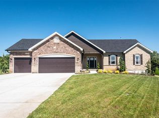 3200 Big Piney Dr, Festus, MO 63028