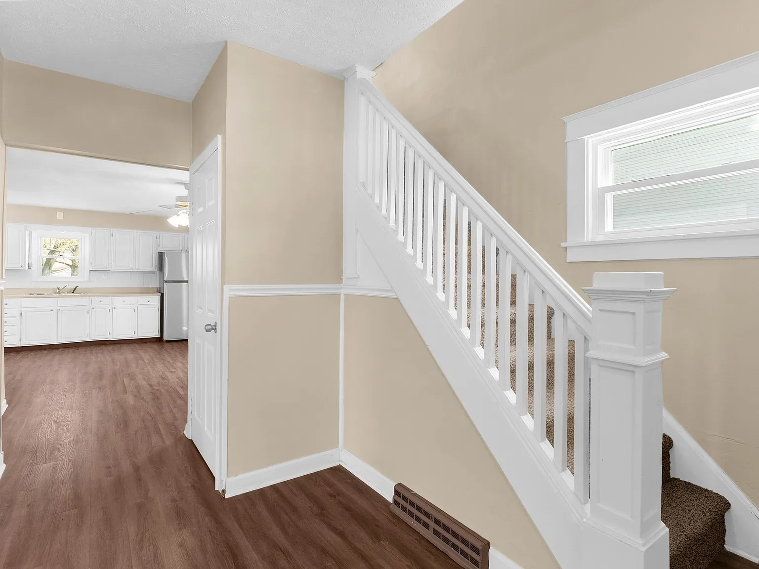 510 Devitt Avenue - 1 — Photo 3