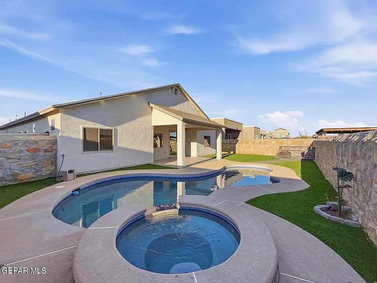 14616 Tierra Burgos — Photo 55