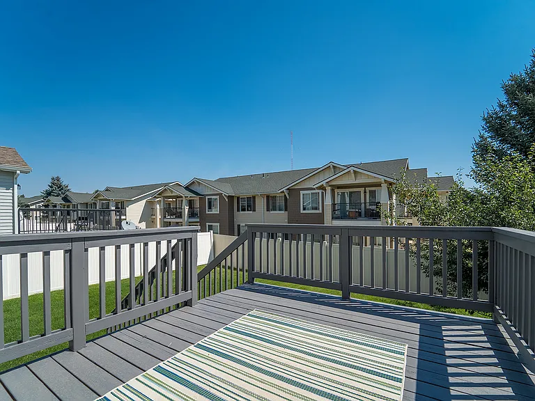 4307 S Stonington Ln — Photo 4