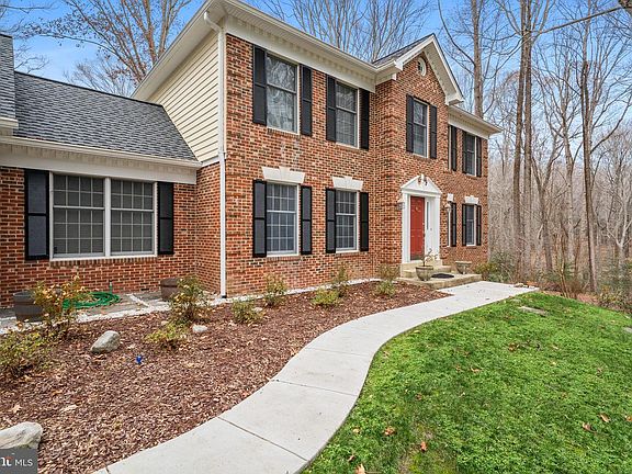 2nd image of 3513 Smithville Dr