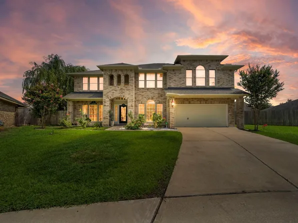 815 Arlington Ln, Rosenberg, TX 77469