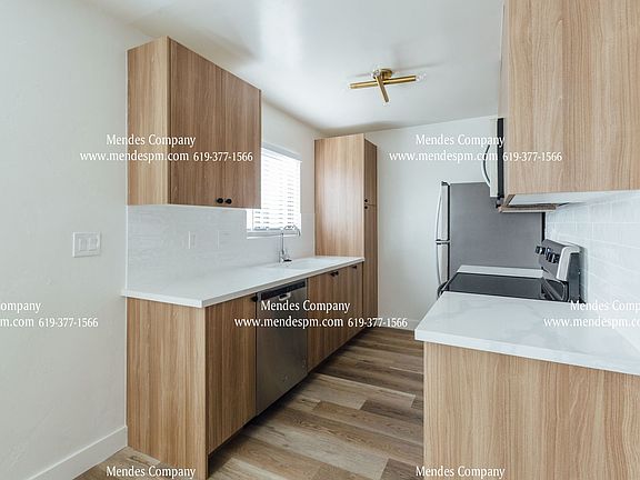 5th image of 3837 1st Ave #8