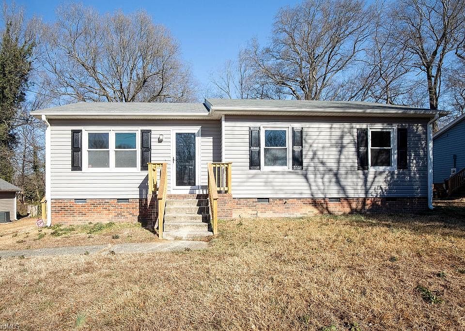 1st image of 3003 E Wendover Ave