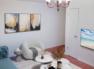 2042 Lenhart Rd #B, Hatfield, PA 19440