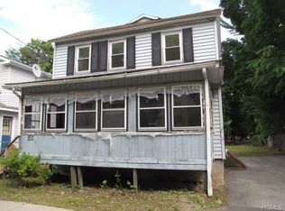 38 Spring St, Middletown, NY 10940
