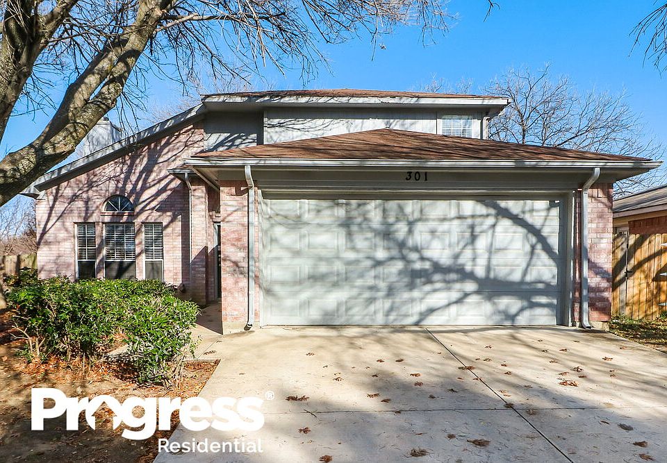 1st image of 301 Moss Hill Dr