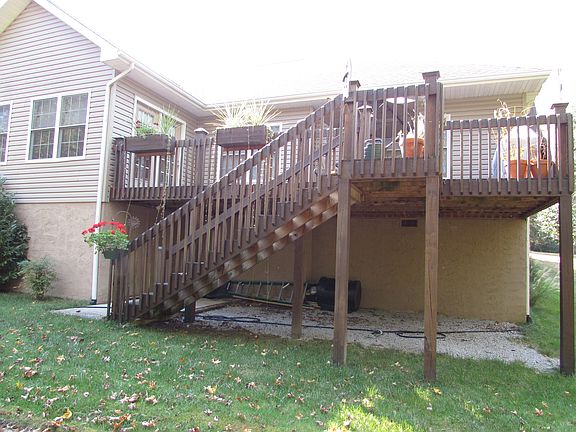 5th image of 144 Forest View Dr