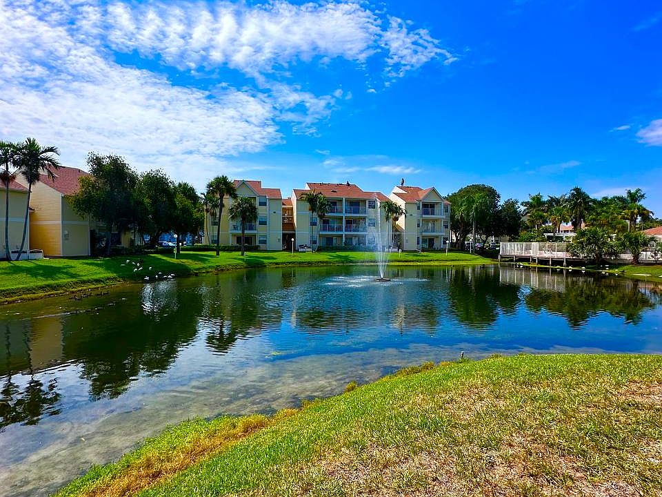 1st image of 1999 Island Club Dr APT 23