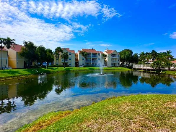 1999 Island Club Dr APT 23, Melbourne, FL 32903