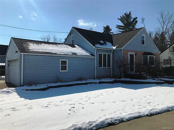 4th image of this home
