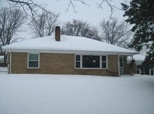 3028 Newman Rd N, Racine, WI 53406