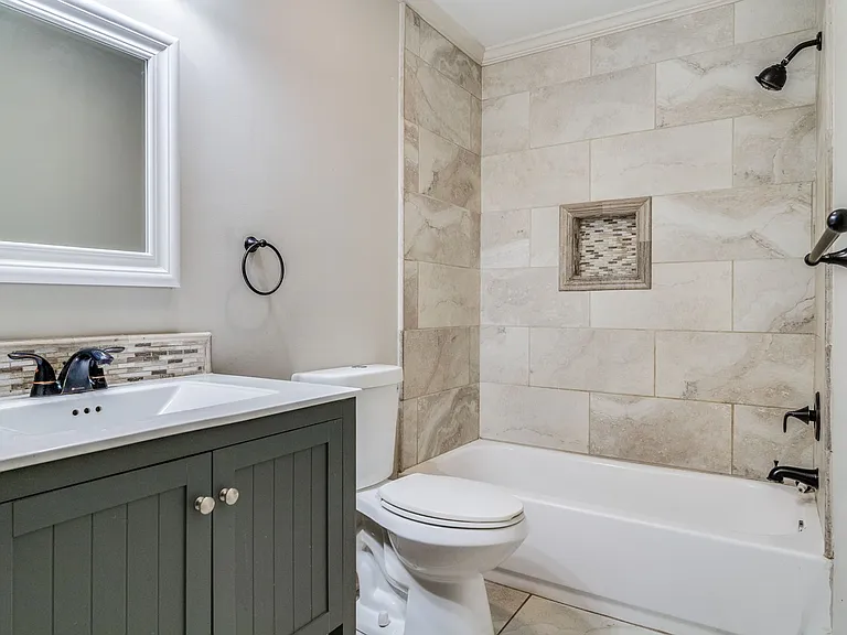 808 Tolson Rd — Photo 11
