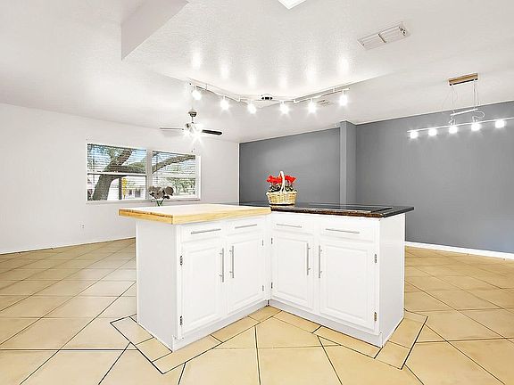 4th image of 4603 E Serena Dr
