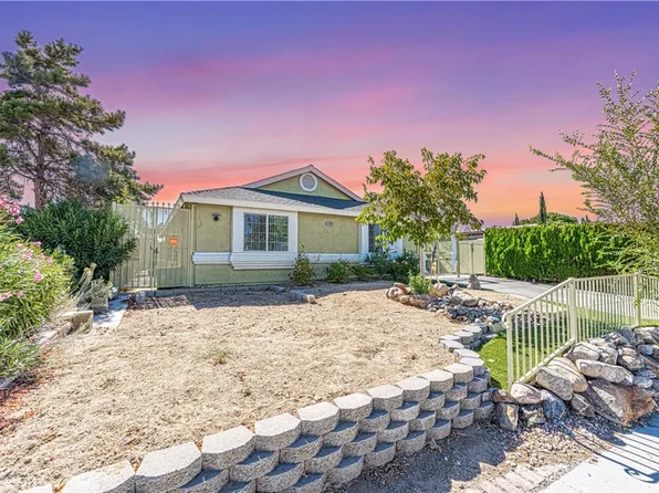 13950 Tam O Shanter Dr, Victorville, CA 92395