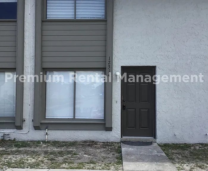 12314 Fox Hound Ln — Photo 1