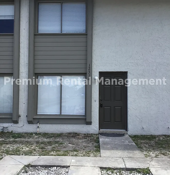 12314 Fox Hound Ln