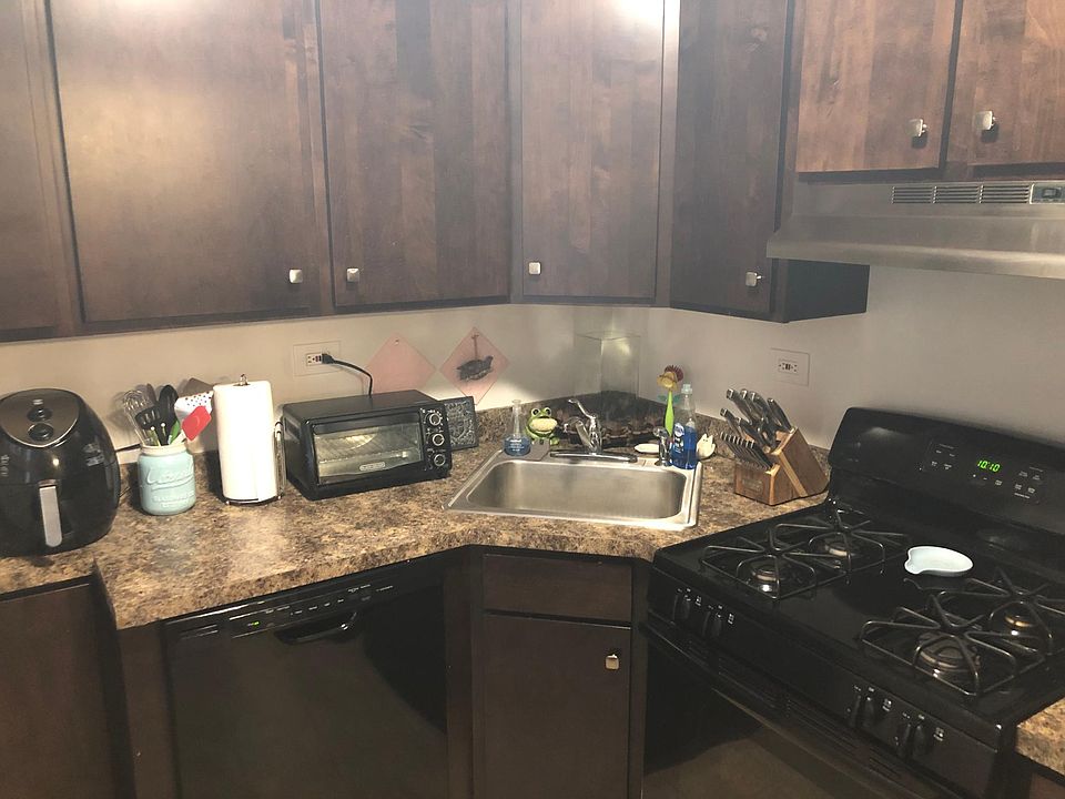 1st image of 6522 N Glenwood Ave APT 3W