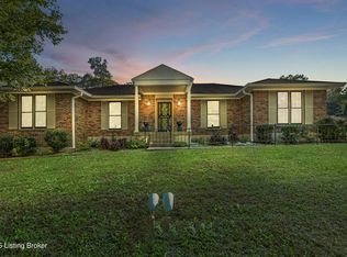 1104 Palatka Rd, Louisville, KY 40214