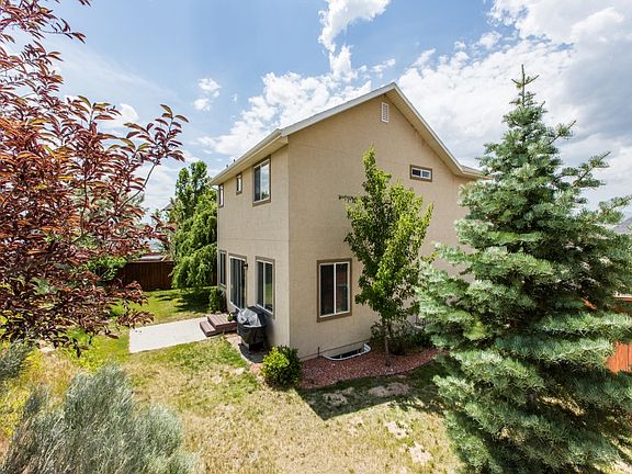 4th image of 1817 W Woodview Dr