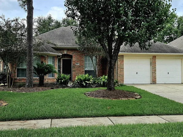 1023 Compass Cove Cir, Spring, TX 77379