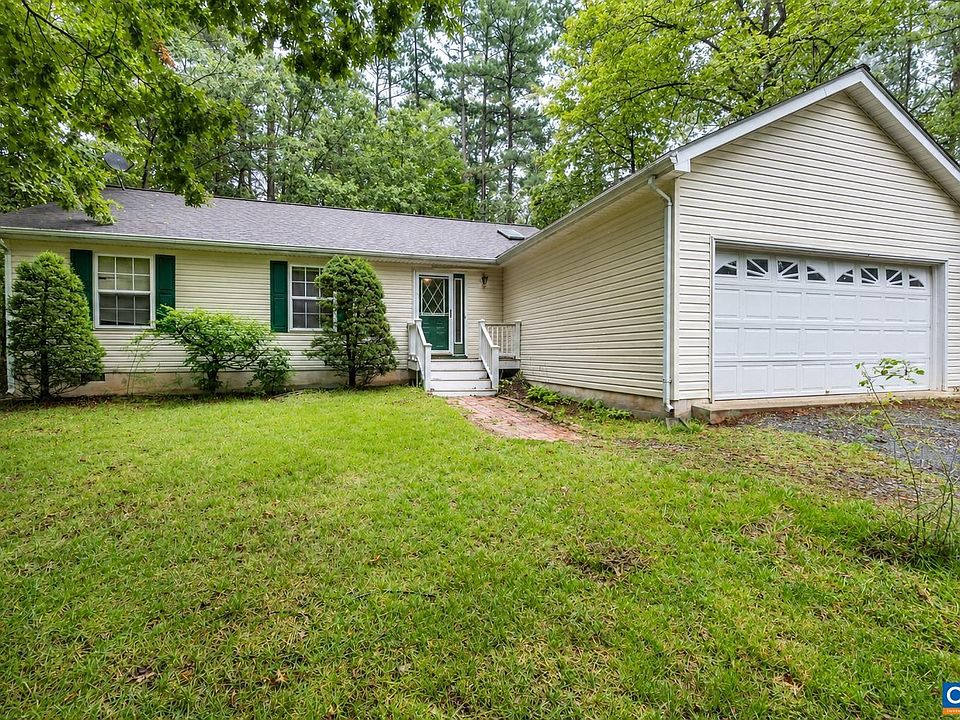 1st image of 22 Tanglewood Rd