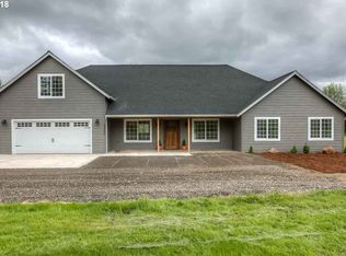 39354 Montgomery Dr, Scio, OR 97374