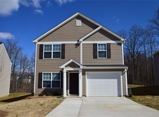 1033 Swearngan Ridge Ct, Charlotte, NC 28216