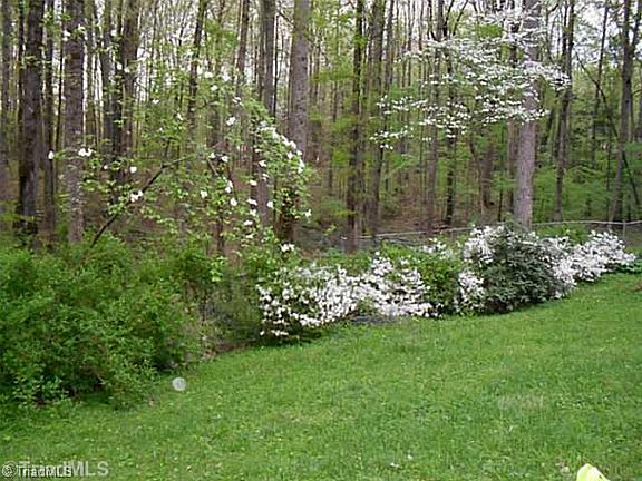 3rd image of 1411 Chesterfield Rd