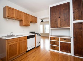 2537 N Seminary Ave APT 3, Chicago, IL 60614