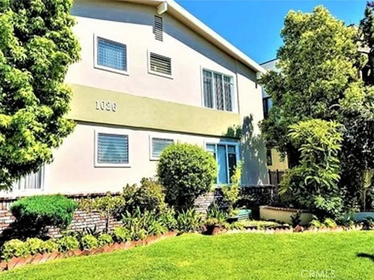 1026 San Rafael Ave — Photo 1