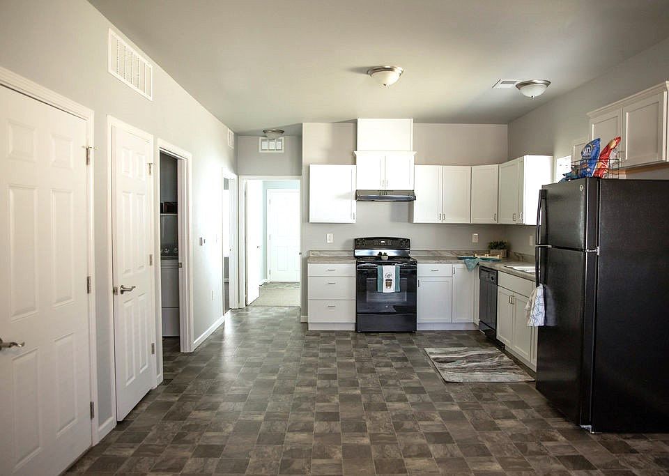 1st image of 406 N Bentley St #16046176