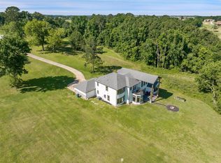 145 Grandview Blvd, Montgomery, TX 77356