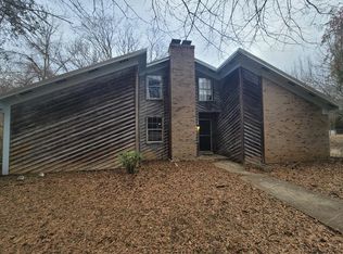 365 Pineridge Dr, Pontotoc, MS 38863