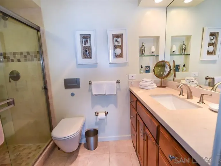 1720 Avenida Del Mundo #607 — Photo 16