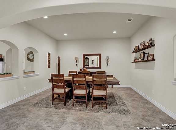5th image of 248 Summer Vista Dr