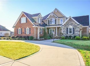 2919 Spring Moss Ln, Fayetteville, NC 28306