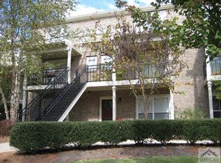 490 Barnett Shoals Rd APT 303, Athens, GA 30605