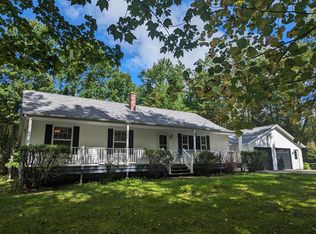 25 Chapman Dr, Litchfield, ME 04350