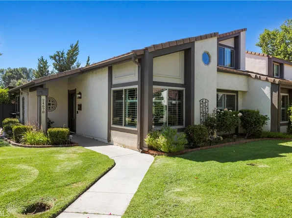 24678 Golfview Dr, Santa Clarita, CA 91355