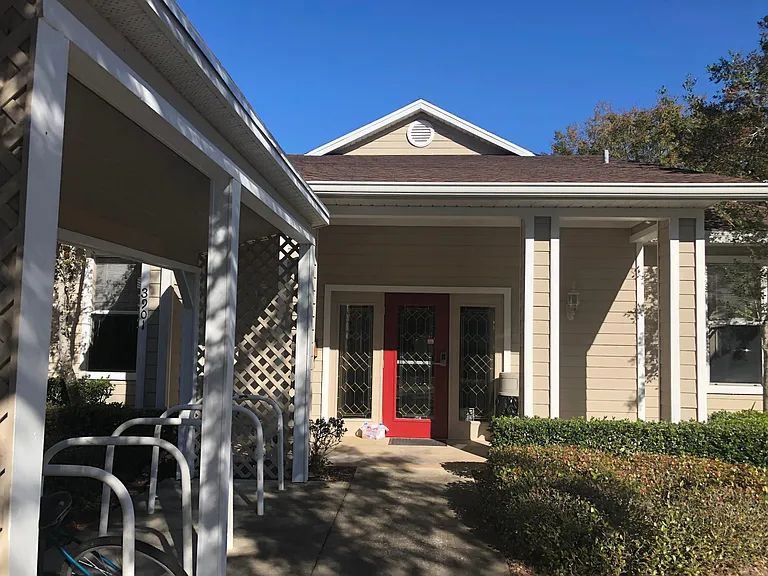 3901 SW 20th Ave — Photo 19