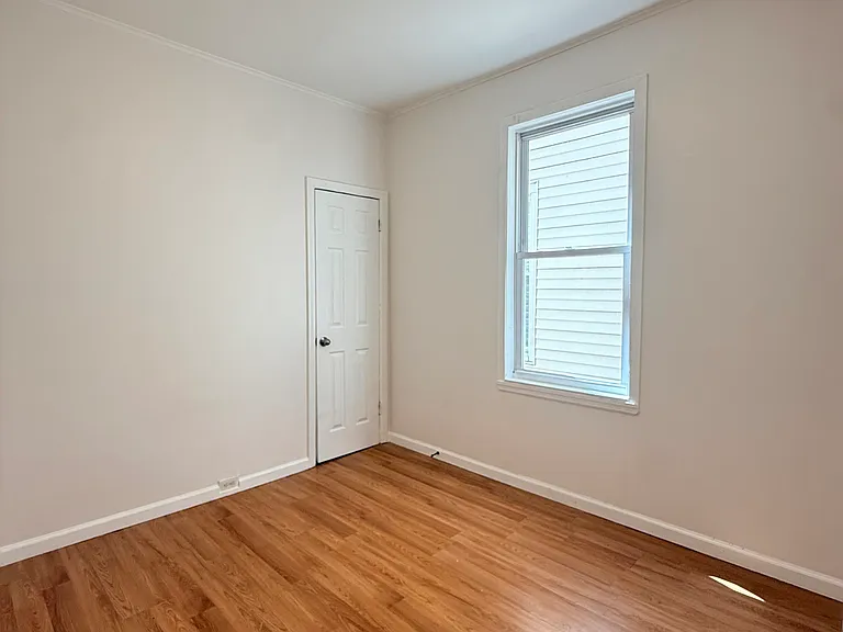 165 Lembeck Ave #1 — Photo 6