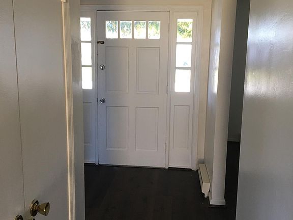 4th image of 769 Abbey Dr