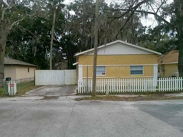 1st image of Park Dr