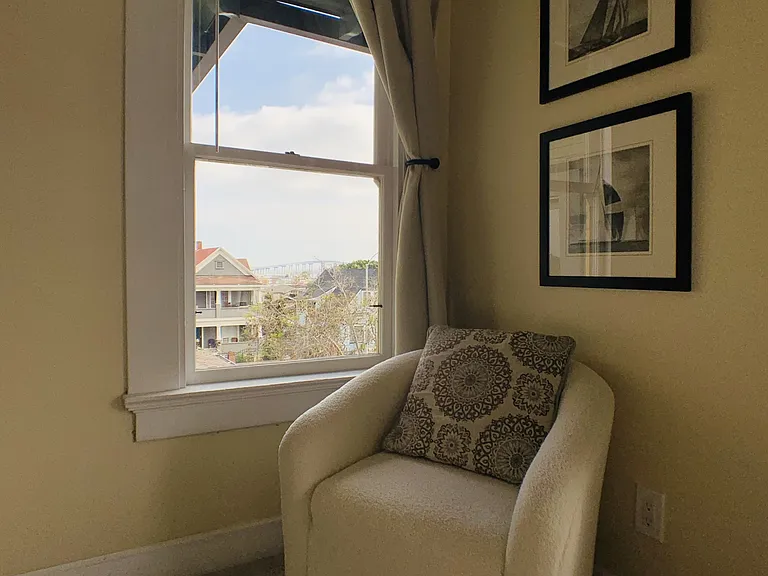 2446 Island Ave #4 — Photo 6